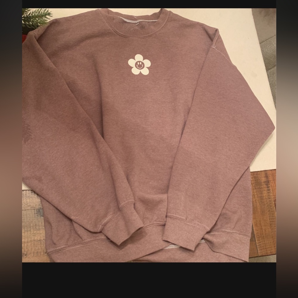 flower crewneck (pacsun)